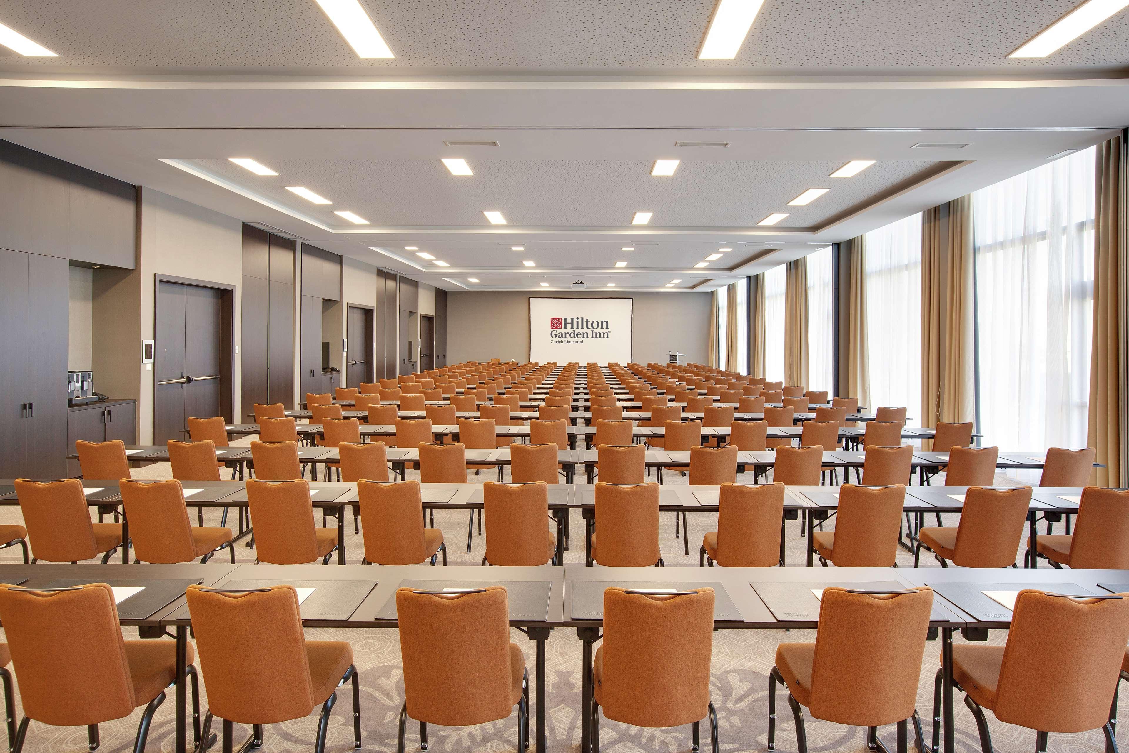 Hilton Garden Inn Zurich Limmattal Spreitenbach Ngoại thất bức ảnh
